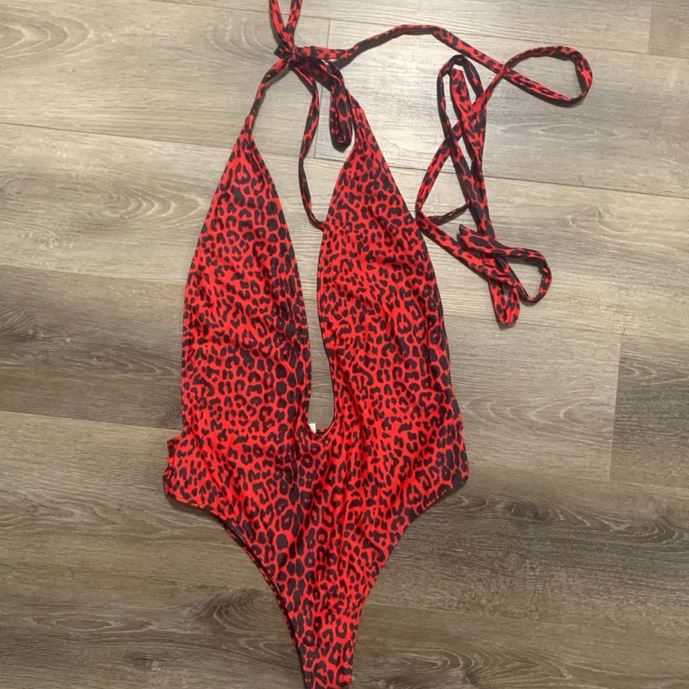 BRAND NEW W/O TAGS: Red Cheetah Swimsuit